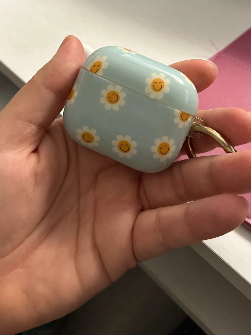 Like new AirPods w cute case